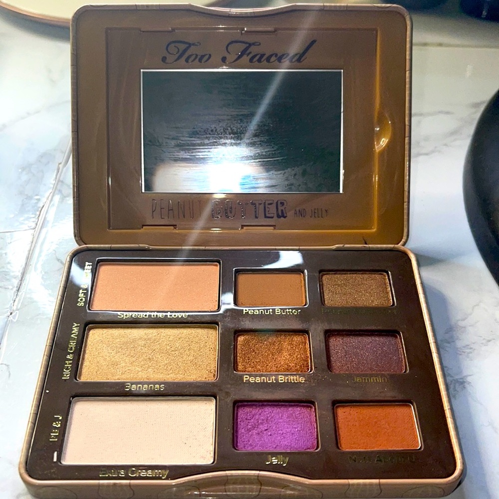 😱TOO FACED Peanut butter and jelly Pallete😱